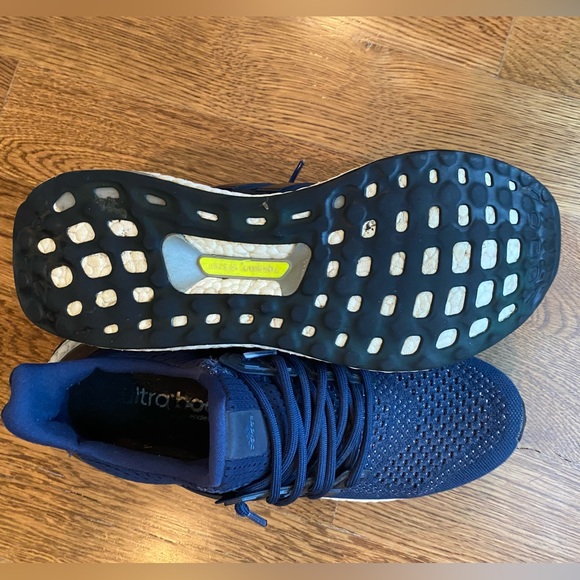 Navy Ultra Boost MENS - Picture 2 of 3